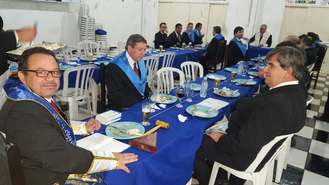 SESSÃO DE MESA NA  ARLS OBREIROS DA INDEPENDÊNCIA (4)