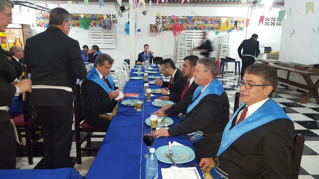 SESSÃO DE MESA NA  ARLS OBREIROS DA INDEPENDÊNCIA (6)