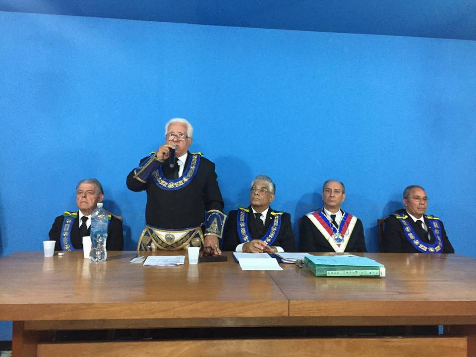 proferi-palestra-na-poderosa-assembleia-estadual-do-gobrj-3