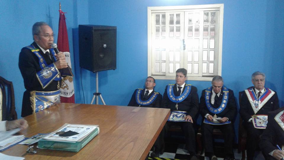 proferi-palestra-na-poderosa-assembleia-estadual-do-gobrj-9